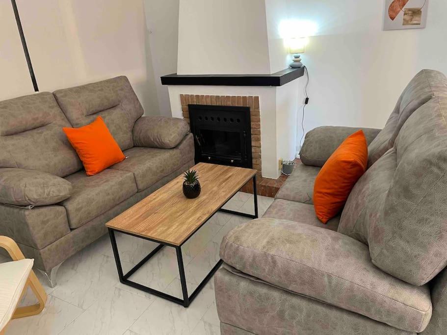 Semesterbostad Casa En Village Burriana Nerja