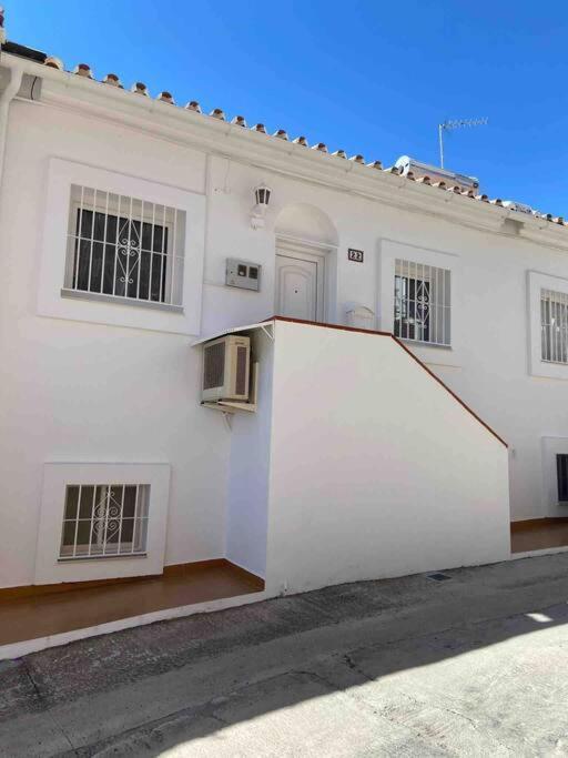 Casa En Village Burriana * Nerja